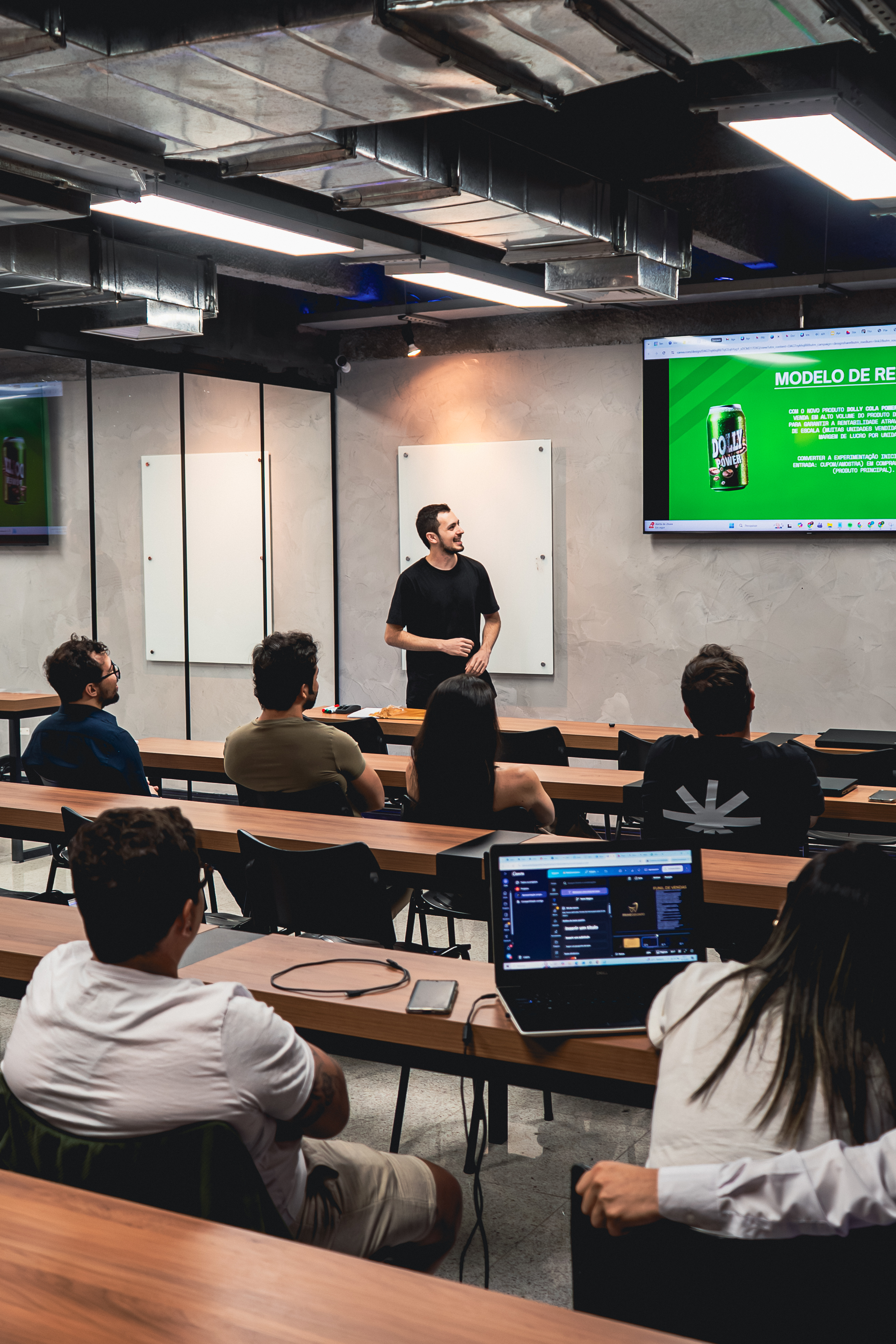 Aula de marketing digital na JYNX